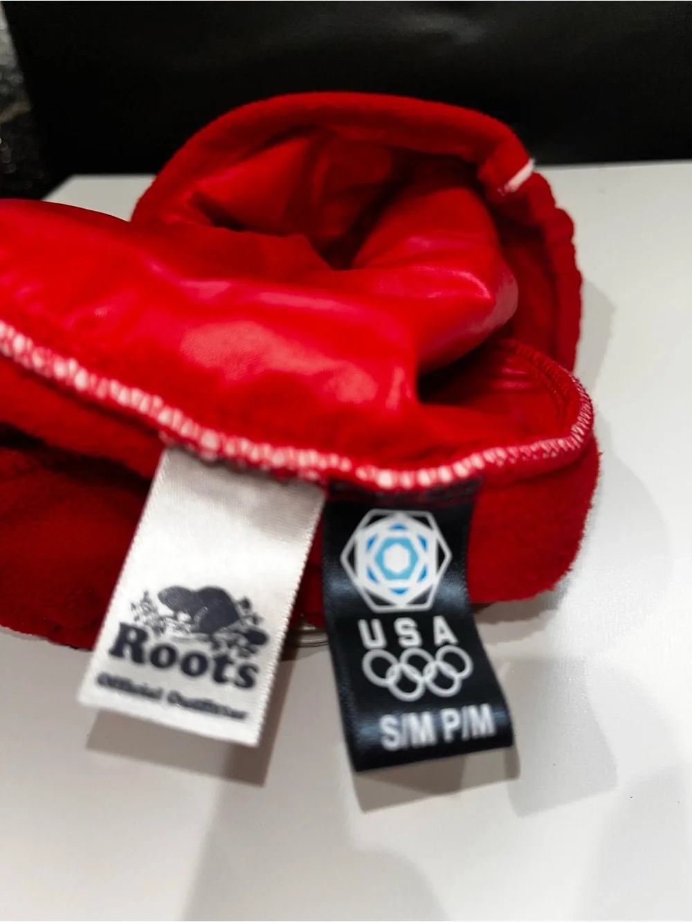 Team USA beret from the 2006 Torino Winter Olympics embroidery
